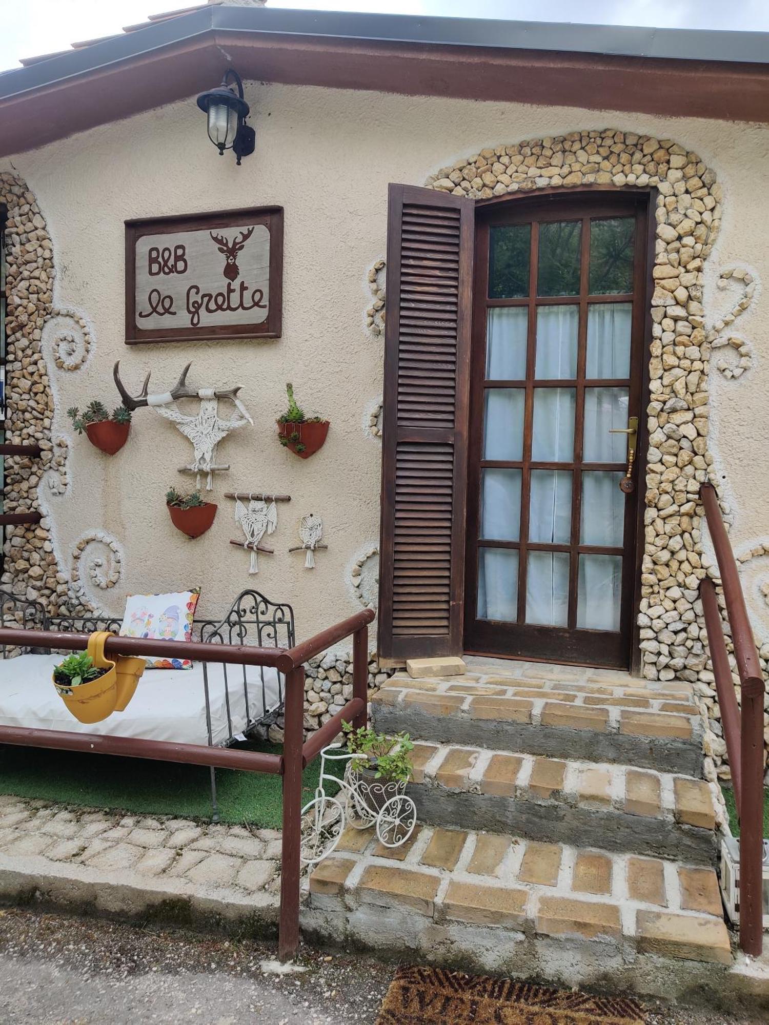 B&B Le Grette Gioia Dei Marsi Luaran gambar